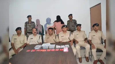 – झरिया से तीन साइबर अपराधी पकड़ाये, खातों में एक करोड़ से अधिक के ट्रांजेक्शन का खुलासा