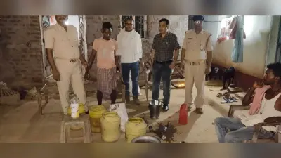 सतसाल गांव में 20 किलो जावा महुआ किया नष्ट, एक व्यक्ति गिरफ्तार