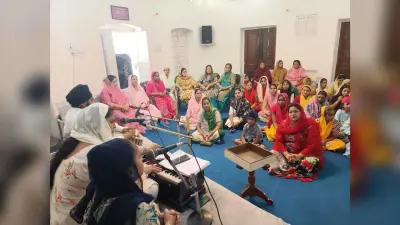 सिंदरी में मना गुरु हरगोविंद सिंह का प्रकाश पर्व