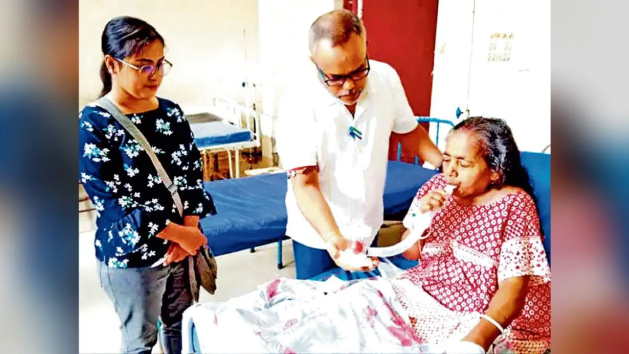 जटिल बीमारी से पीड़ित महिला की जेएनएम के चिकित्सकों ने बचायी जान