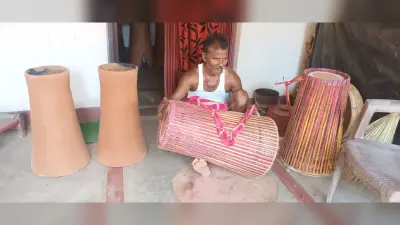 मांदर बनाने वाले परिवार उपेक्षित
