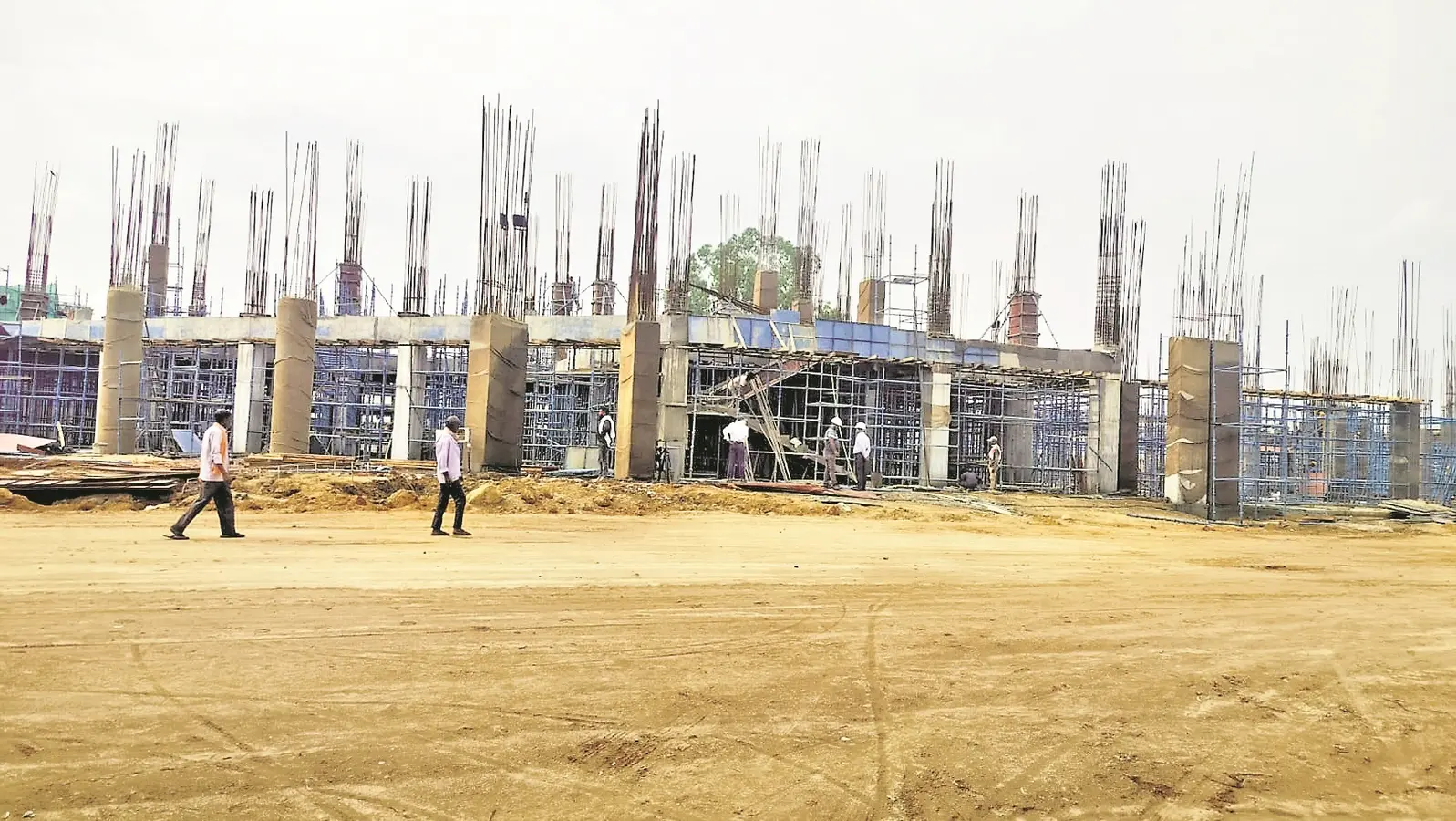 चार माह विलंब से चल रहा रांची रेलवे स्टेशन का री-डेवलपमेंट कार्य
