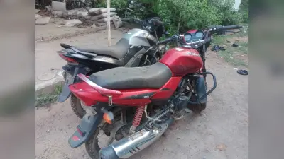लावारिश स्थिति में पुलिस ने किया दो बाइक बरामद