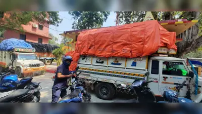 सेल्स टैक्स विभाग ने बिना कागजात सामान लदे 25 वाहन किये जब्त