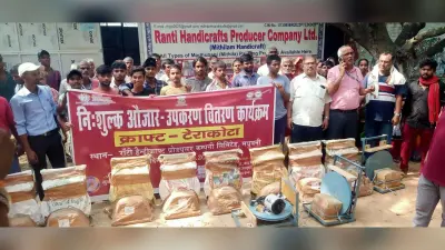 50 हस्तशिल्पियों को मिला टूल्स किट