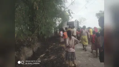 दमकल कर्मियों ने आग पर पाया काबू