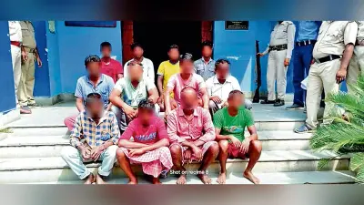 गलसी : दामोदर के घाट से अवैध बालू खनन में 12 लोग गिरफ्तार