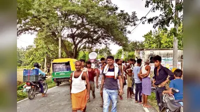 दो बाइकों की टक्कर में दो युवकों की मौत, दो रेफर