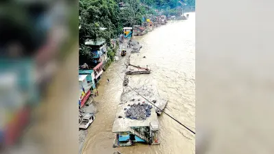 सिक्किम में भारी बारिश, उत्तर बंगाल के कई जिलों में अलर्ट