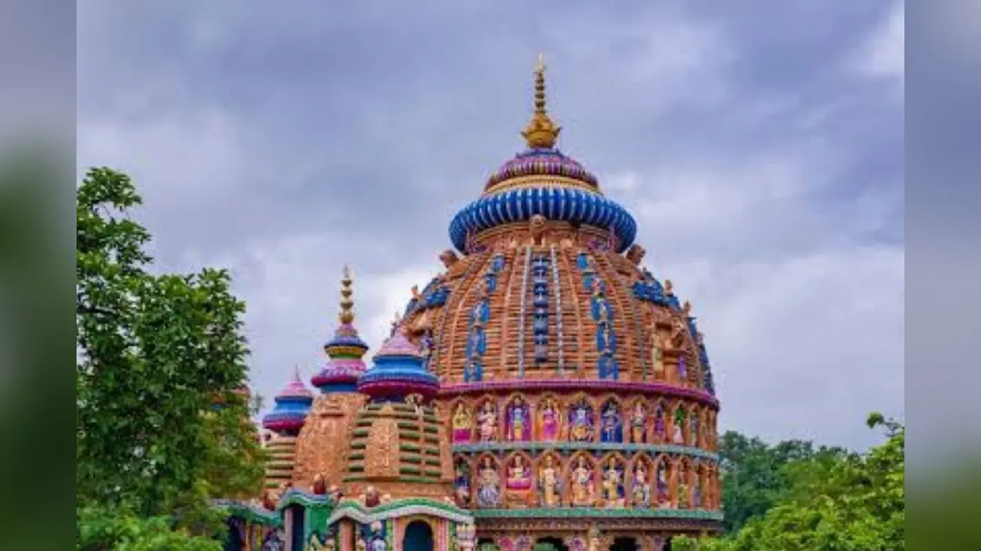 Maa Dewri Mandir: आस्था और विश्वास का केंद्र