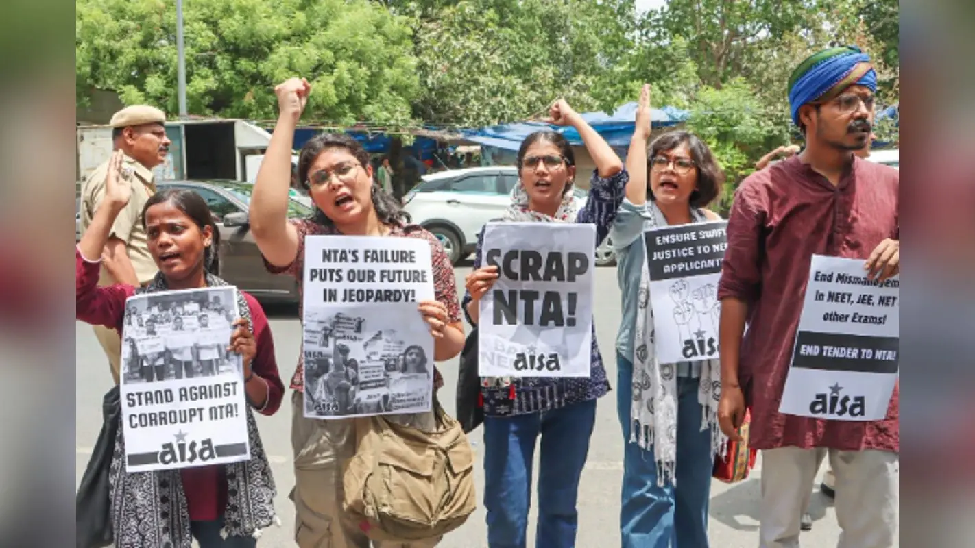 NEET UG Paper leak: हजारीबाग के ओएसिस स्कूल से लीक हुआ था प्रश्न पत्र, इओयू ने जब्त किये कई अन्य सबूत