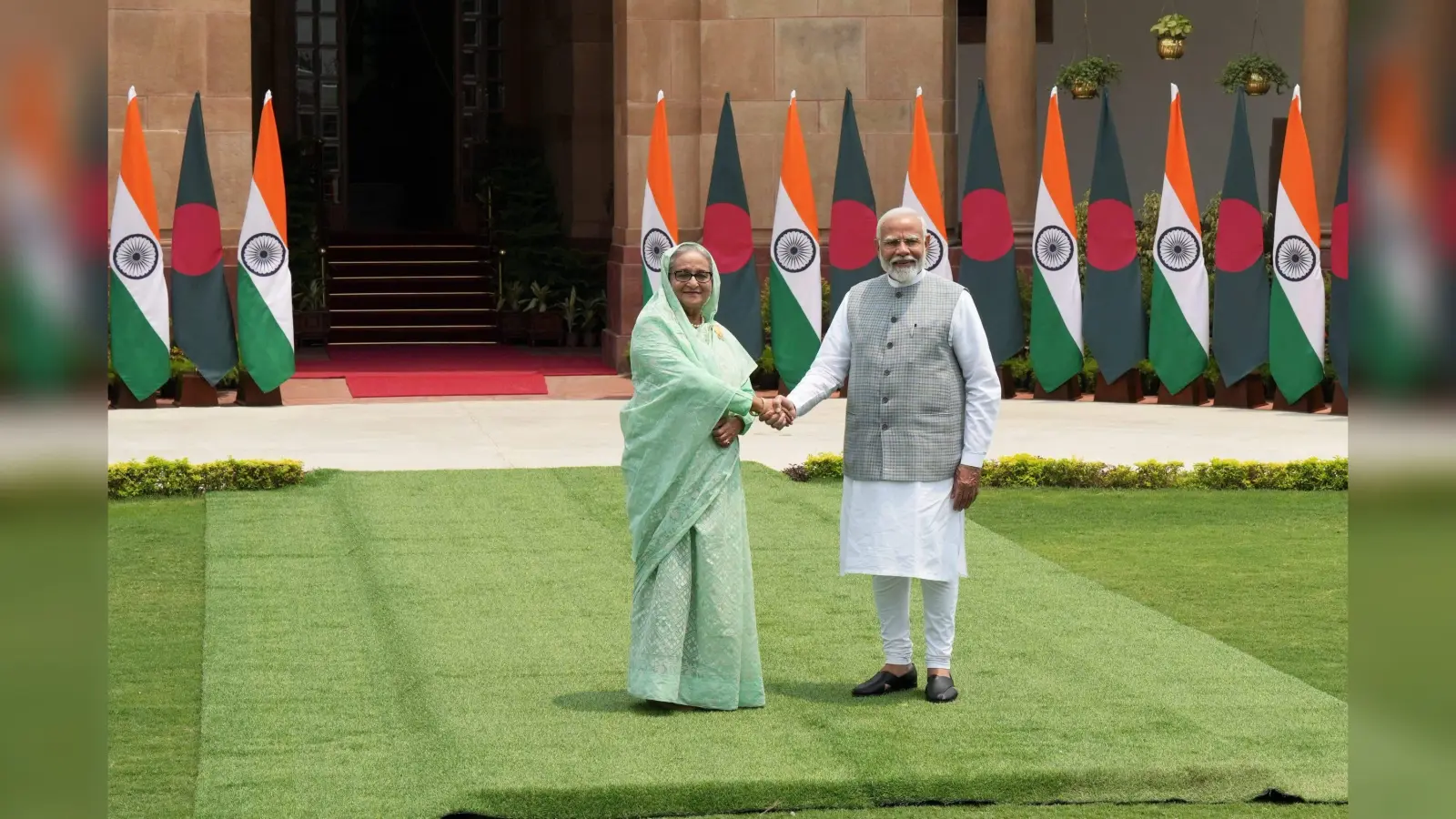 ‘आज की मुलाकात खास है’, शेख हसीना के साथ बैठक करने के बाद बोले पीएम मोदी