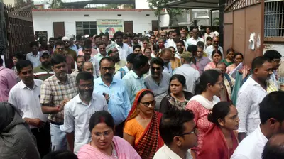 मुजफ्फरपुर में मेधा का जश्न, ‘प्रभात खबर’ से सम्मान पाकर खिले मेधावी छात्रों के चेहरे