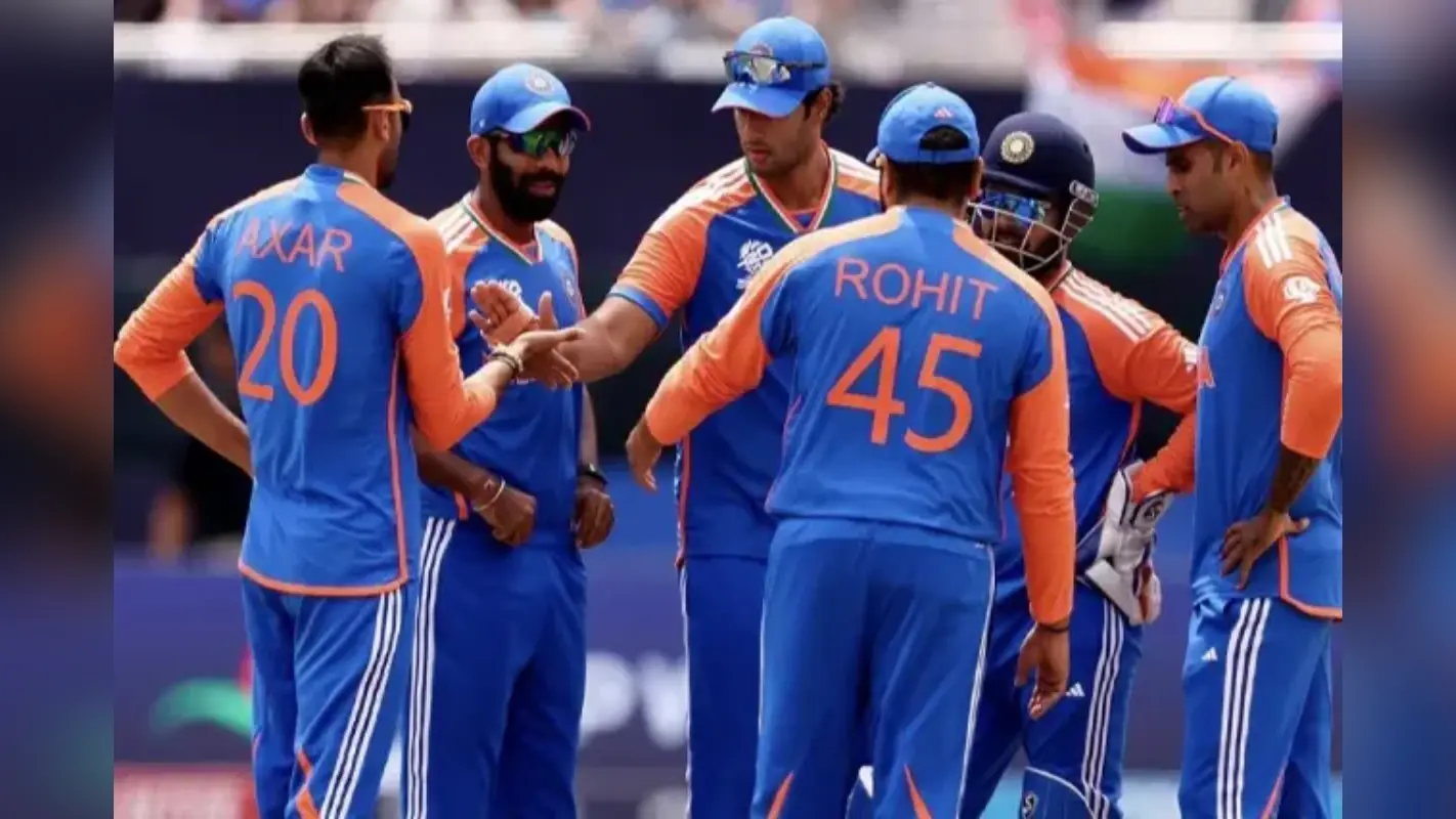 बारबाडोस पहुंची Team India, सुपर-8 में इससे होगा पहला मुकाबला