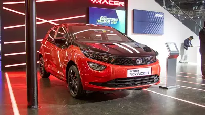 Tata Altroz Racer ने मारी धमाकेदार एंट्री, मात्र 21,000 में करें बुक