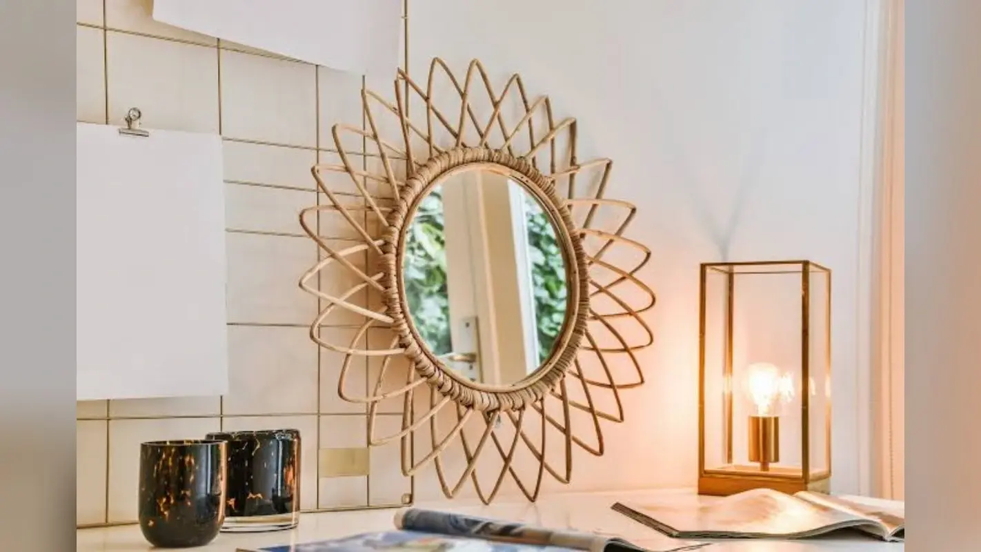 Vastu Tips: वास्तु के अनुसार जल्द अपने घर में लगा लें ये पौधे, कभी नहीं होगी धन की कमी