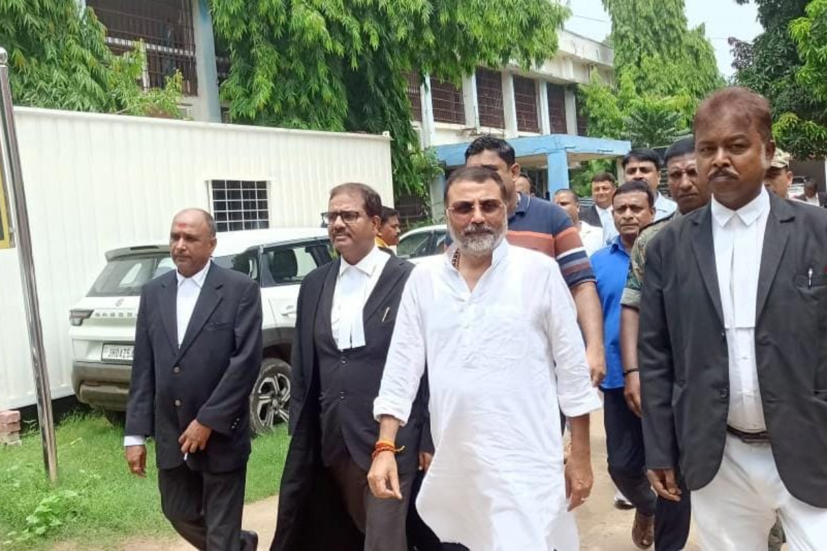 निशिकांत दुबे ने हेमंत सोरेन पर बोला हमला, कहा-उनके भ्रष्टाचार का होगा हिसाब, बीजेपी करेगी सत्ता वापसी