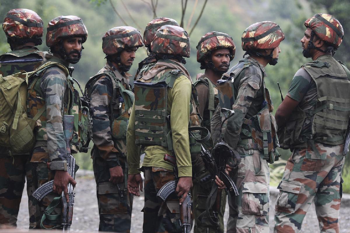 LOC Tension: भारतीय सेना के लिए फिर चुनौती बना एलओसी का मच्छेल सेक्टर