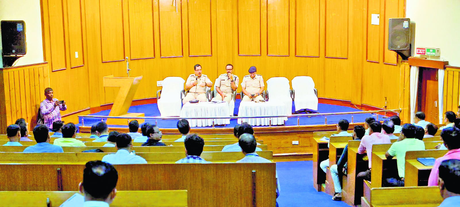 बैंकर्स व आभूषण व्यवसायियों संग सुरक्षा को लेकर पुलिस की बैठक