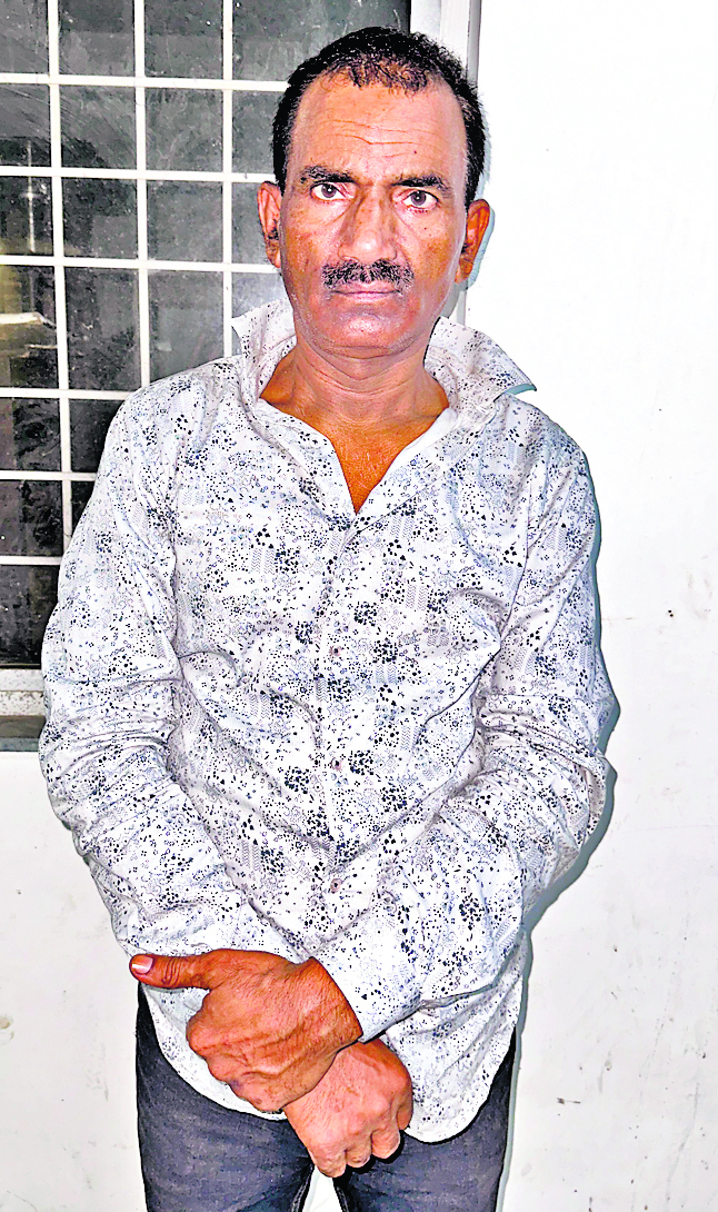 crime news : फर्जी पावर ऑफ एटर्नी के जरिये पिठोरिया में जमीन बेचने वाला अशोक सिंह गिरफ्तार