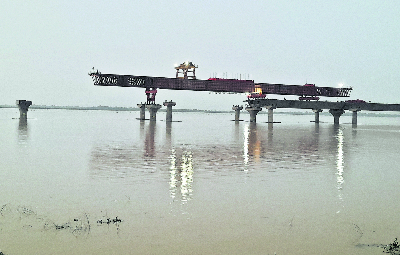 जेपी गंगापथ में मात्र डेढ़ किमी का काम है बाकी, दिसंबर तक दीदारगंज तक दौड़ेंगी गाड़ियां