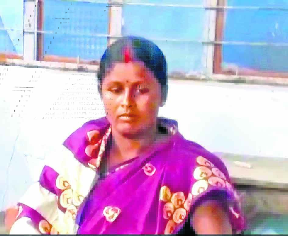 तृणमूल कांग्रेस के पंचायत प्रधान ने थाम लिया कांग्रेस का दामन