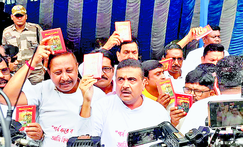 सदन में कार्यस्थगन प्रस्ताव खारिज विपक्षी विधायकों ने किया वाकआउट