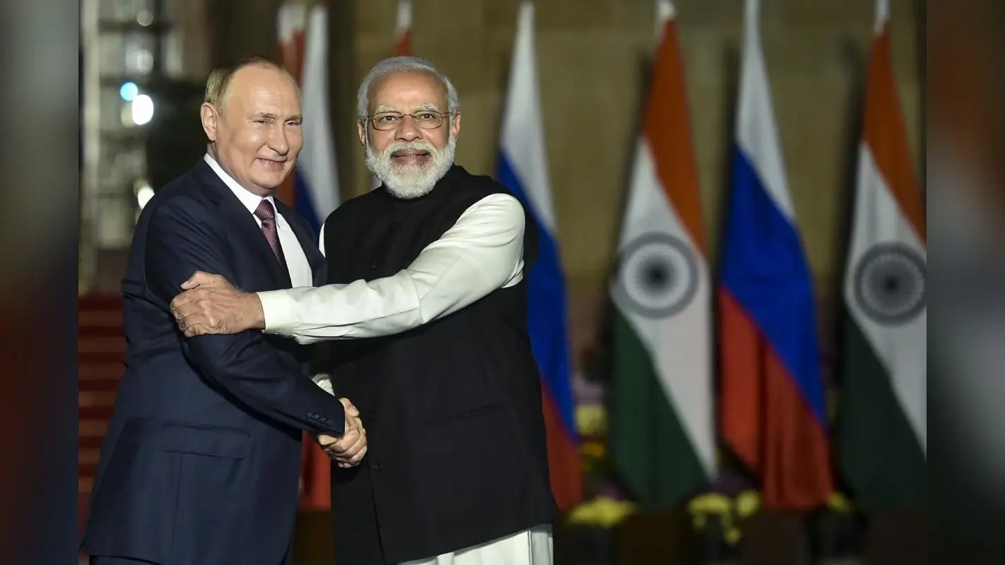 रूस से पीएम नरेंद्र मोदी लाएंगे फाइटर जेट Su-57? रडार को भी दे सकता है चकमा, जानें इसकी 10 खसियत