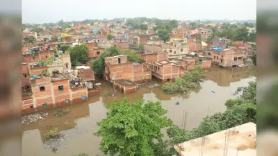 स्लुइस गेट से धीरे-धीरे निकला पानी, बागबेड़ा निचले क्षेत्र के बस्तियों को बाढ़ की स्थिति से मिली राहत