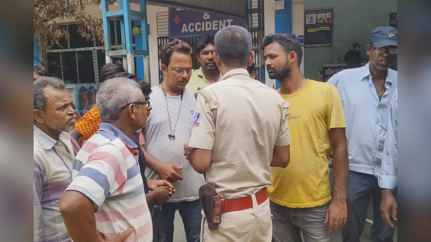 पश्चिम बंगाल : दुर्गापुर में जहरीली गैस की चपेट में आने से दो मजदूरों की मौत, दम घुटने से हुआ दर्दनाक हादसा