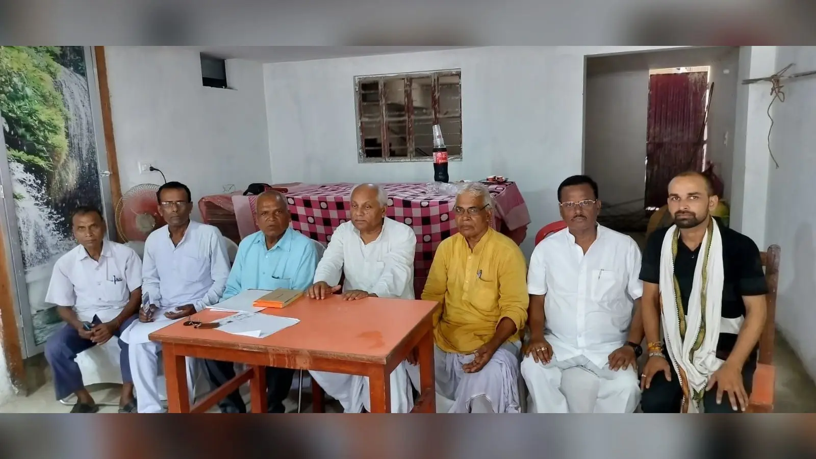 बैठक में वृद्धाश्रम बनाने का सदस्यों ने लिया निर्णय