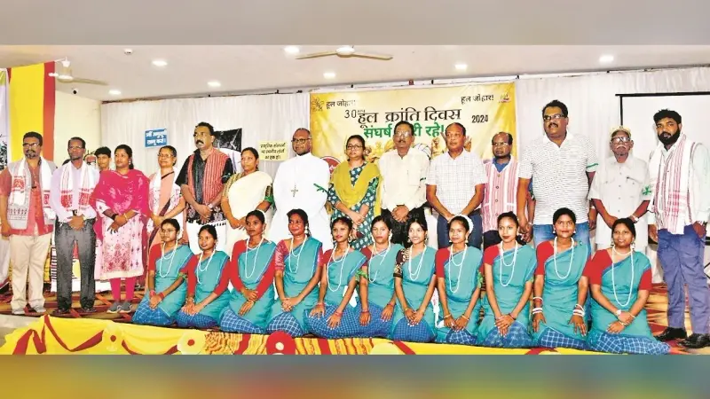 नयी पीढ़ी हूल का इतिहास जाने : आर्चबिशप