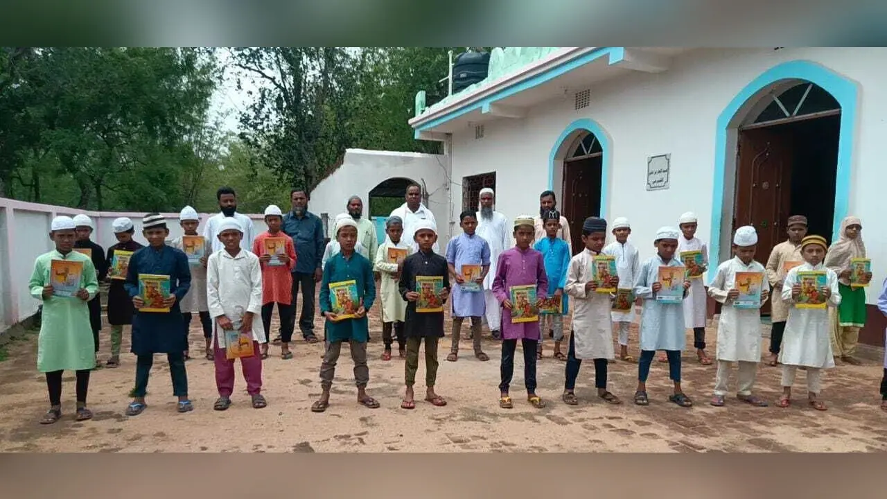 मोमिन कॉन्फ्रेंस के संस्थापक हमेशा याद किये जायेंगे : मौलाना अब्दुल