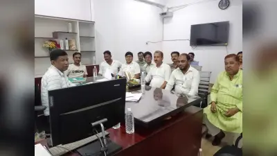 वोटर लिस्ट में नये नाम जोड़ने के लिए राजनीतिक दलों से किया विमर्श