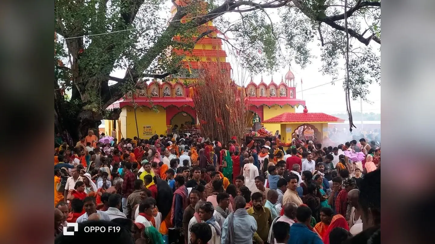 भगवती मंदिर के वार्षिक पूजनोत्सव में उमड़े श्रद्धालु