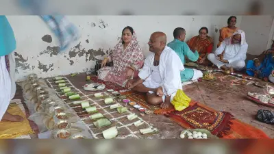 सीतामढ़ी के पूर्व सांसद अर्जुन राय ने पितरों का किया पिंडदान