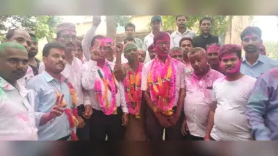 दशरथ बेयार प्रियदर्शी बने अधिवक्ता संघ के अध्यक्ष व राजदेव प्रसाद महासचिव
