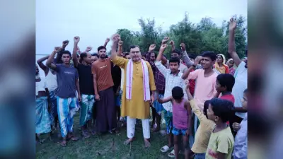 महानंदा नदी से हो रहा कटाव, आलापोखर, सदापुर, मेंहदीपुर गांव का अस्तित्व खतरे में