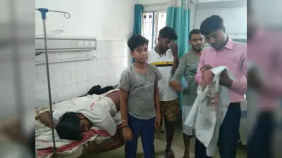 गांधी रोड में दो छात्रों के बीच मारपीट, दो छात्रों को मारा चाकू