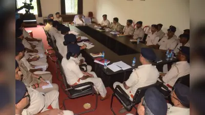 टाउन पुलिसिंग को ले एसएसपी ने बैठक,शहर में होने वाली चोरी को रोकने की बनी योजना
