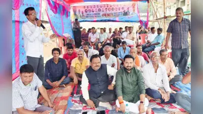 बैजनाथपुर में फ्लाईओवर निर्माण को लेकर जारी धरना में जितेंद्र चौहान ने दिया समर्थन