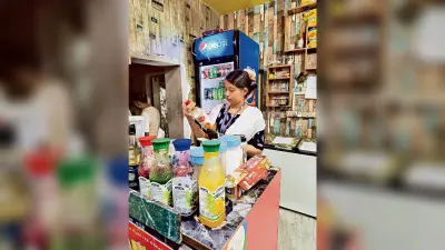 बेकरी किंग सुपर मैक्स में प्रदूषण नियंत्रण और खाद्य सुरक्षा विभाग ने मारा छापा
