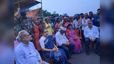 सेल चासनाला में मजदूरों का आंदोलन जारी, विधायक ने की हौसला अफजाई