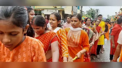 भक्तों को दर्शन देने निकले भगवान जगन्नाथ, किया नगर भ्रमण