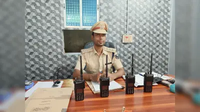 लीड- आधुनिक उपकरण व नयी गाड़ी से लैस हुई यातायात पुलिस