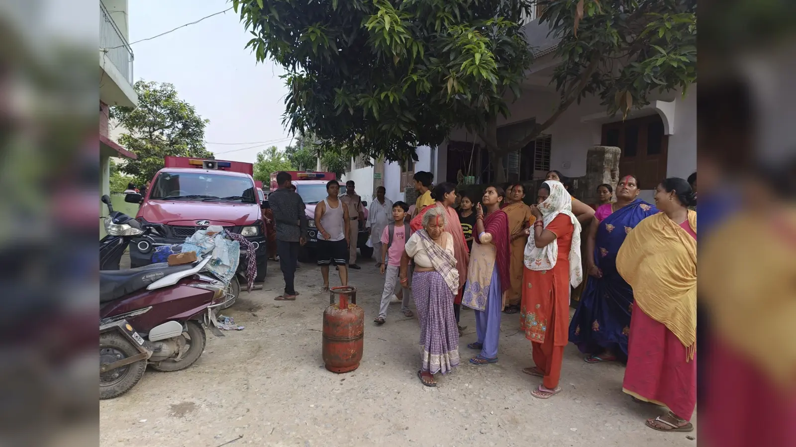 चंद्रविहार कॉलोनी में सिलिंडर में लगी आग