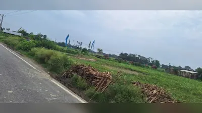 पैक्स गोदाम निर्माण में किया जा रहा व्यवधान