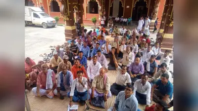 सामूहिक अवकाश पर रहे मिथिला विश्वविद्यालय के कर्मचारी, विवि परिसर में किया प्रदर्शन