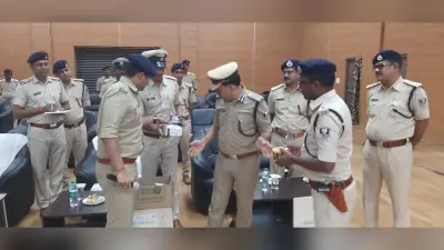 क्राइम मीटिंग में पर्व को लेकर डीआइजी ने दिया विशेष दिशा निर्देश