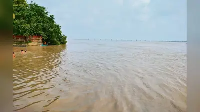 दरौली में खतरे के निशान से दो सेमी ऊपर बह रही सरयू नदी